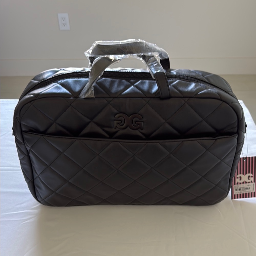 Gilda Paris Black Quilted Travel Bag